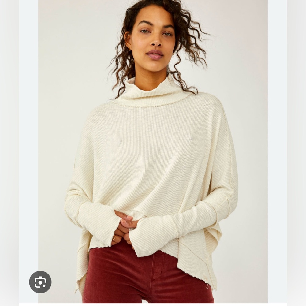NWT FREE PEOPLE MOON DAISY $78 Women's Ribbed Turtleneck Sweater - Starshine